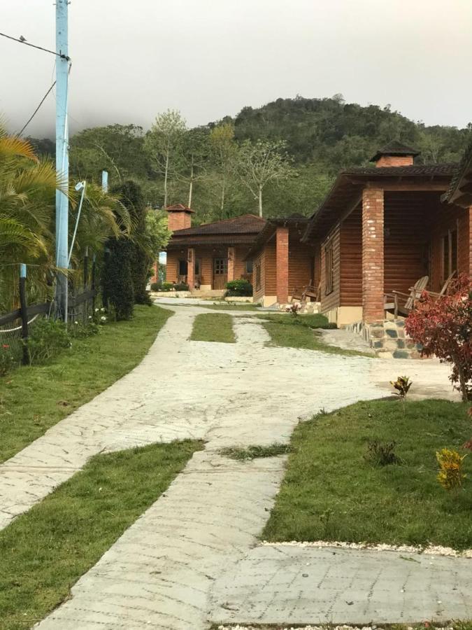 Villas Las Neblinas Constanza Exterior photo